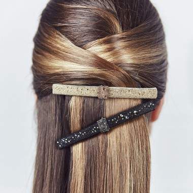 FRAGRANCE Hairclip