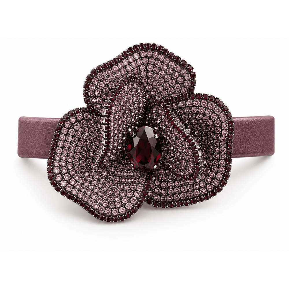 barrette en cuir ornée d'une grosse fleur en stass en crystal de swarovski barrette en cuir ornée d'une grosse fleur en stass en crystal de swarovski